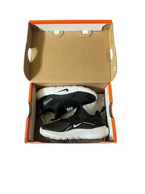 Nike Flex Runner 4 (TD) Black White Sneaker Size 9c